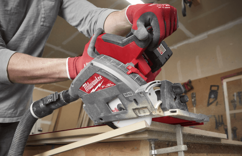 Milwaukee M18 FUEL 165mm Track Saw Kit M18FPS55 601B Milwaukee